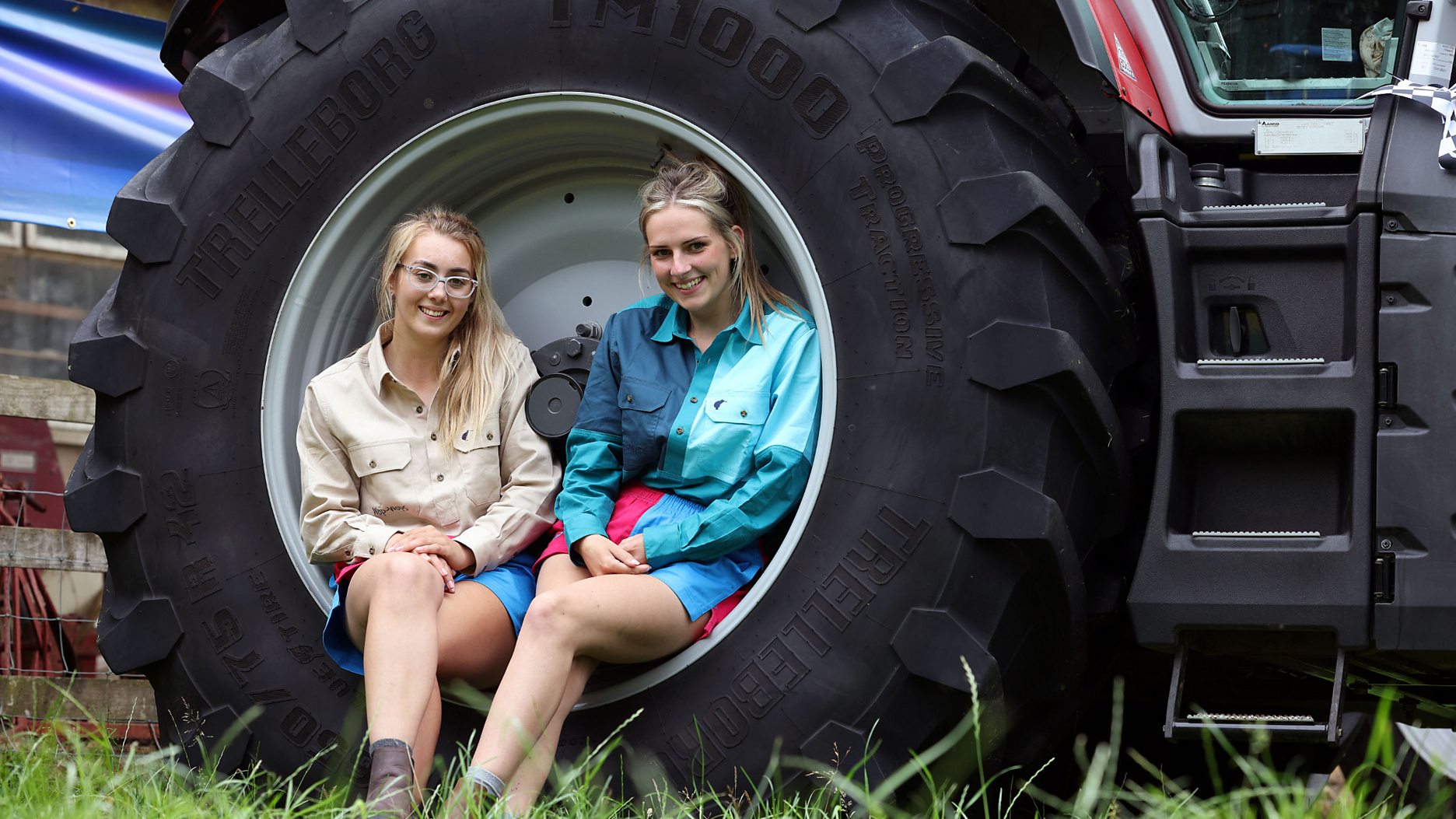 Meet Sophie and Megan aka Blonde Bandits from The Fast and the Farmer-ish