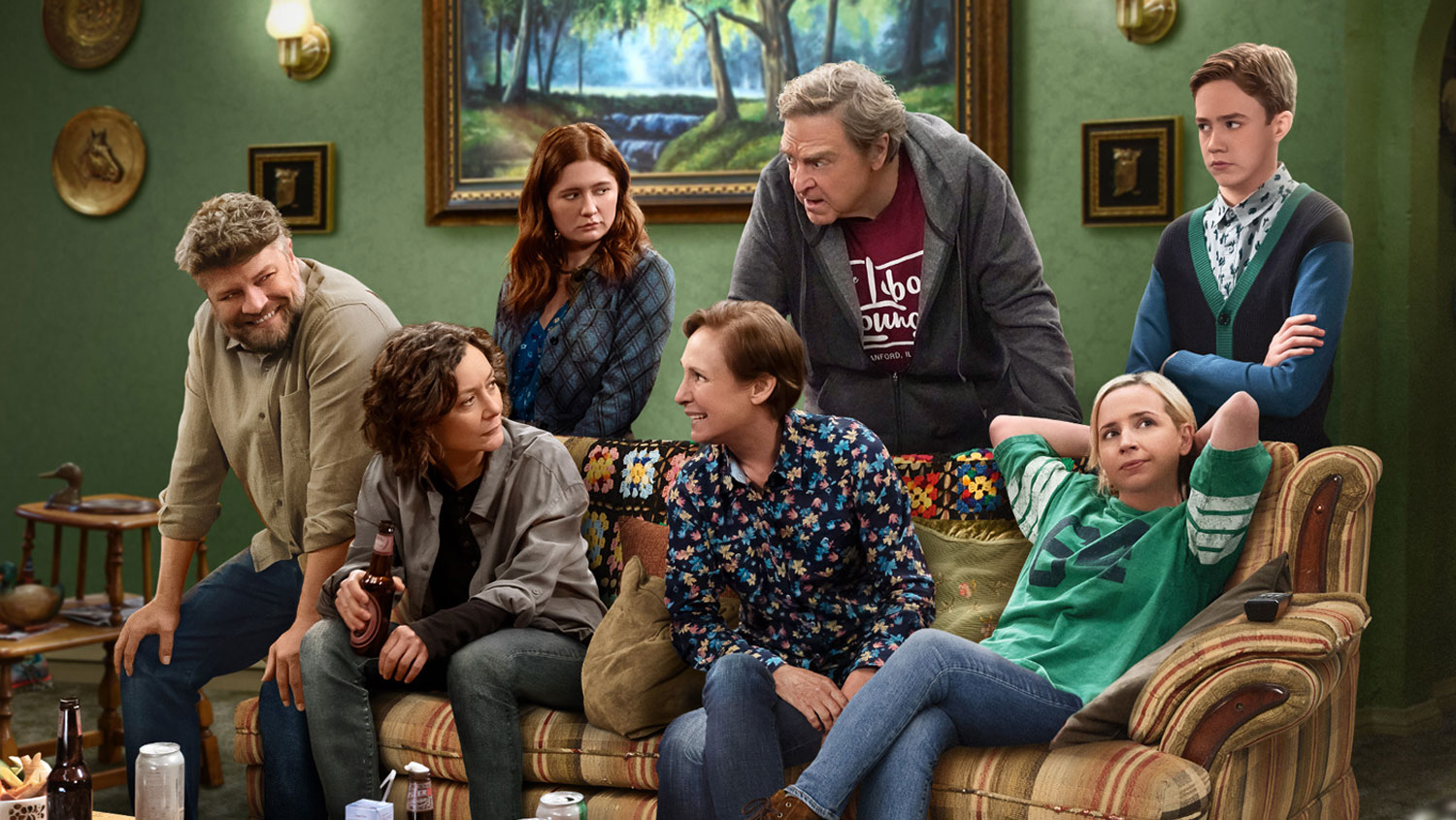 The Conners: Crumbs and Couch Surfers (9/13) (Rebroadcast. OAD: 11/30/22)