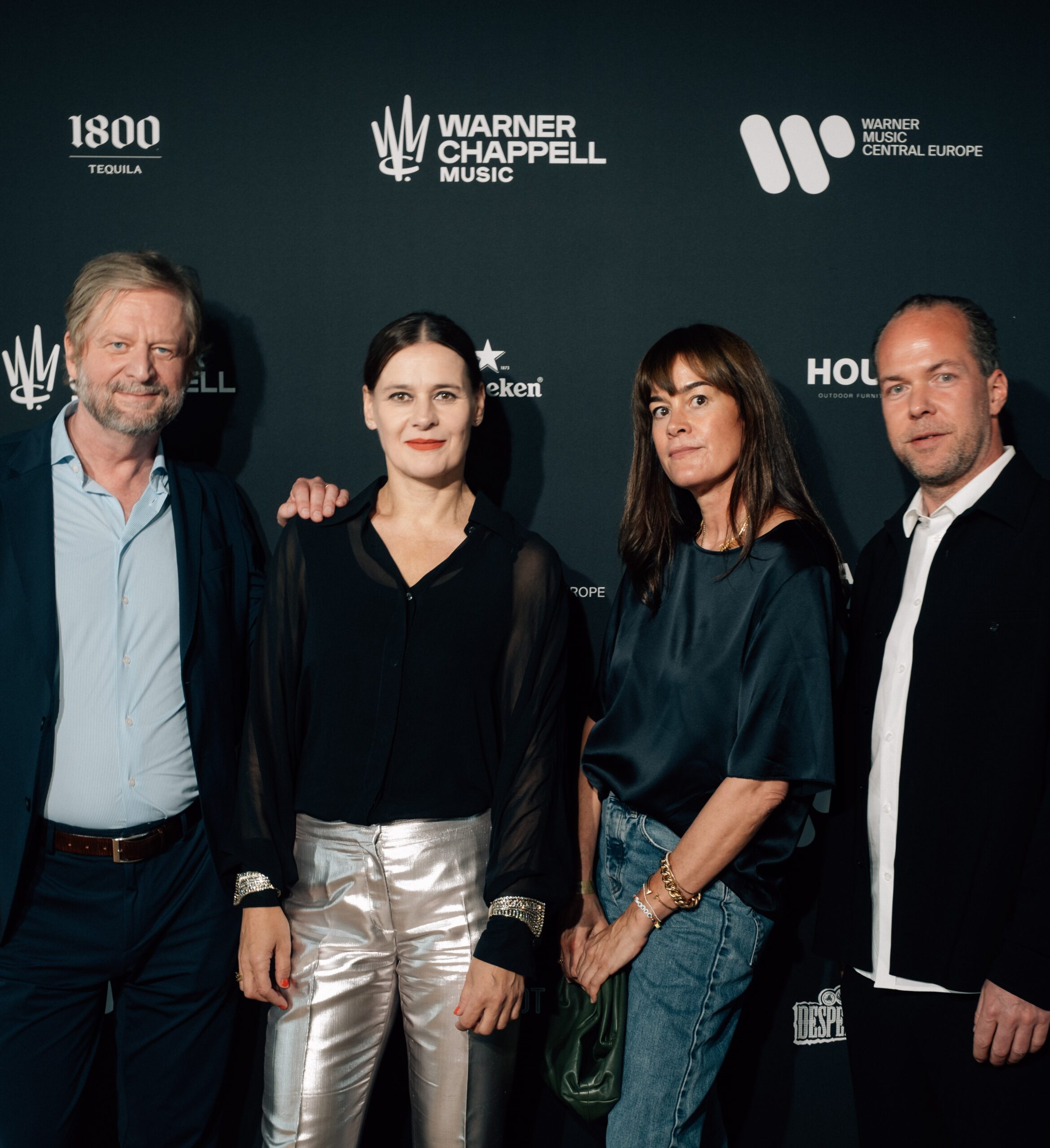 WARNER MUSIC GROUP OPENS CREATIVE HUB IN BERLIN