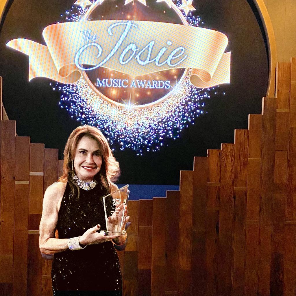 Irene Michaels Hit Single “I Like Rain” Wins Song Of The Year At The Josie Awards