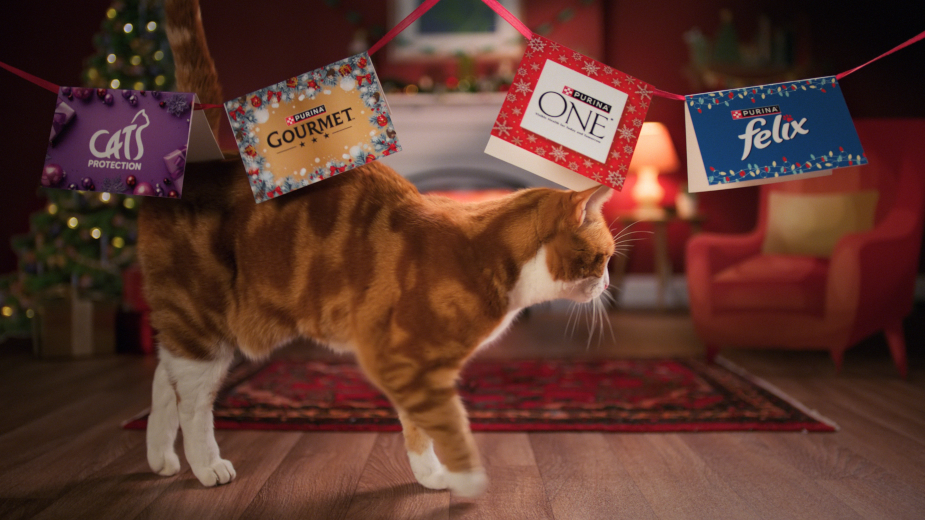 Channel 4 brings brands into the countdown to Mog’s Christmas