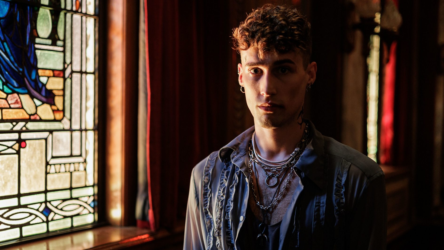 Interview with Sam Howard-Sneyd who plays Silas in BBC Three's Domino Day - from January 31