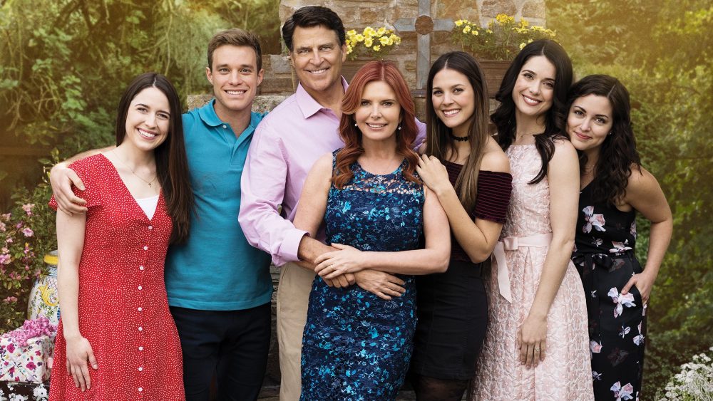 The Baxters - Starring Roma Downey and Ted McGinley to Premiere on Prime Video March 28