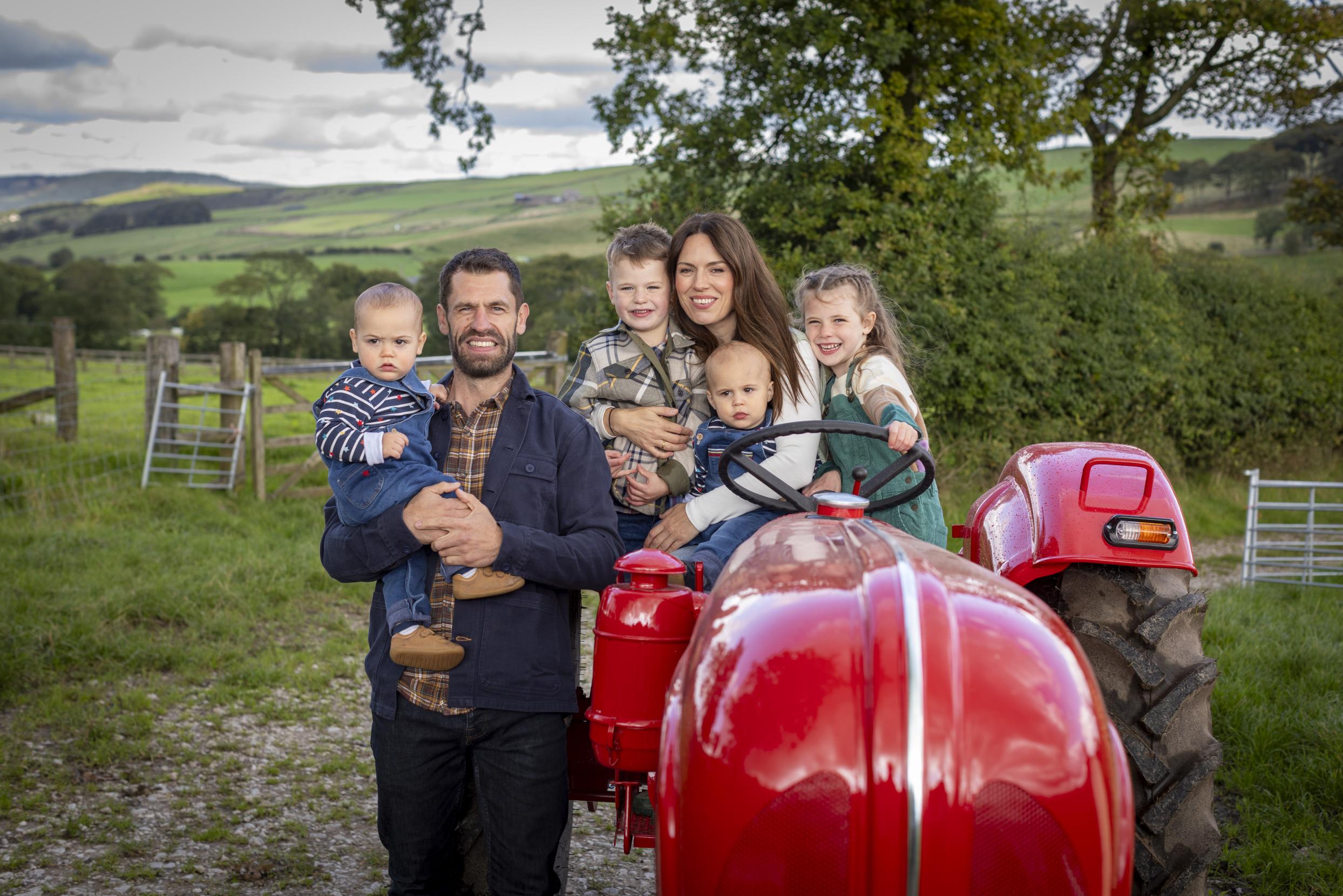 ITV1 and ITVBe announce second series of Fletchers' Family Farm set in the Peak District