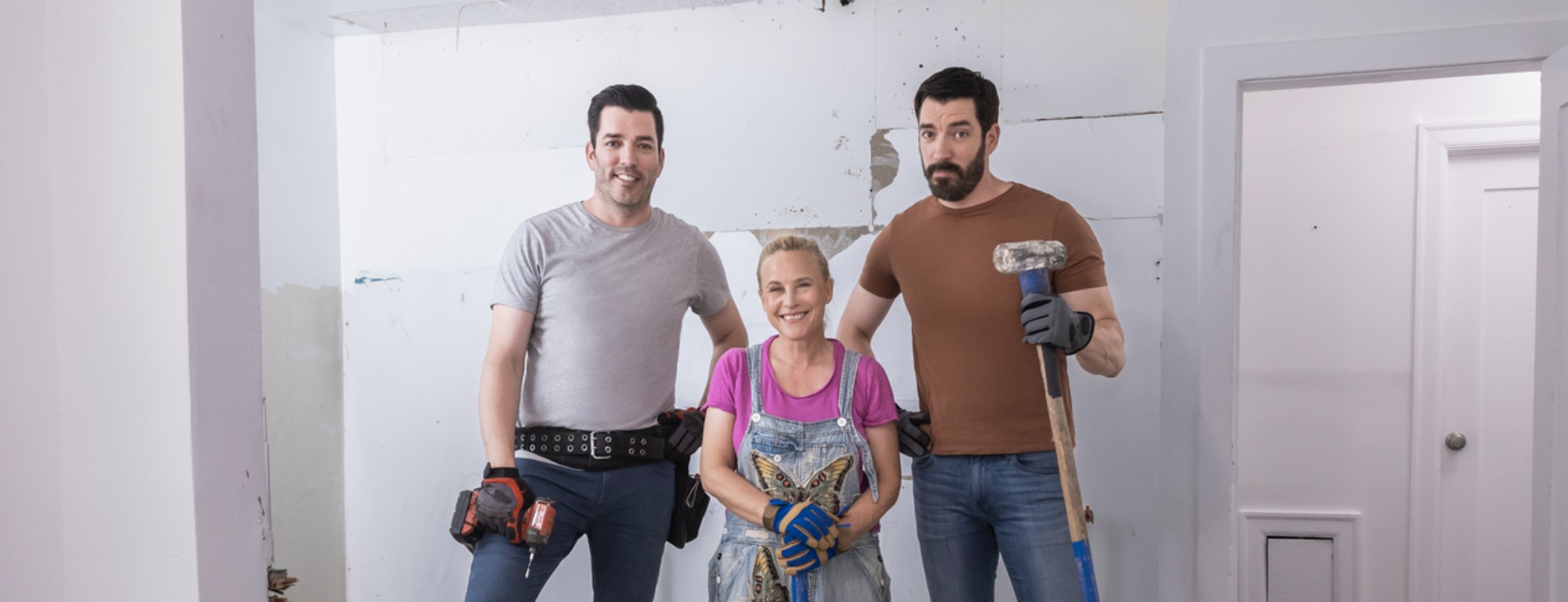More Award-Winning Hollywood Stars Join Drew and Jonathan Scott in New Episodes of CELEBRITY IOU