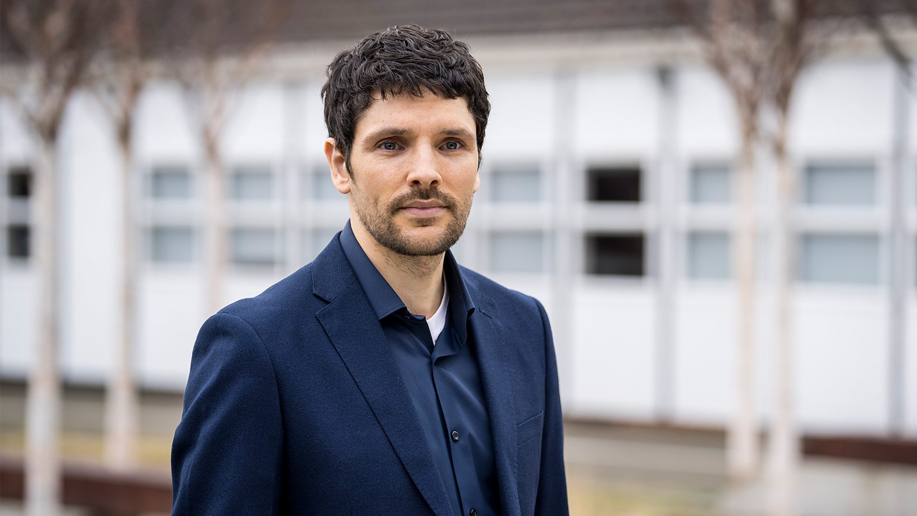 Interview with Colin Morgan who plays Michael in BBC new psychological thriller Dead and Buried