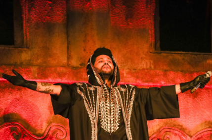 THE WEEKND DEBUTS NEVER-BEFORE-SEEN PRODUCTION DURING PERFORMANCE IN SÃO PAULO, BRAZIL