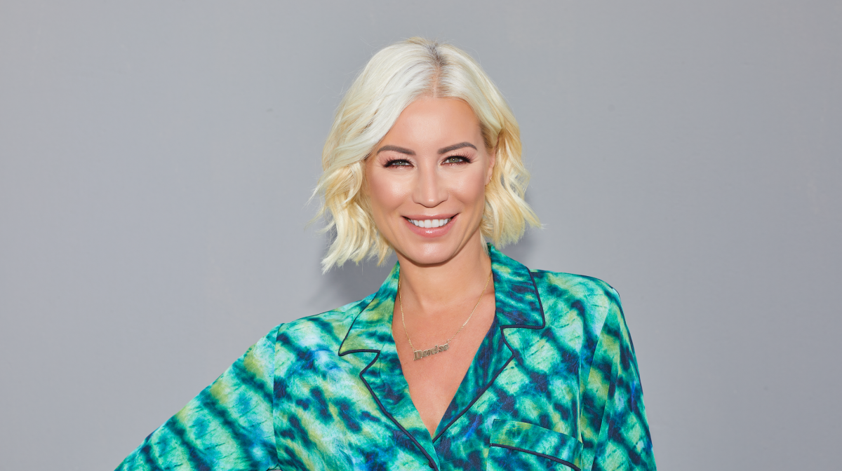 Salamanda Scores Hot New Show fronted by Denise Van Outen to help keep families warm this winter